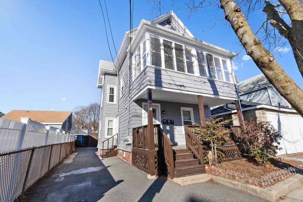 Multifamily For Sale - 48 Waverly<br/> Essex County, Lynn, MA 01904