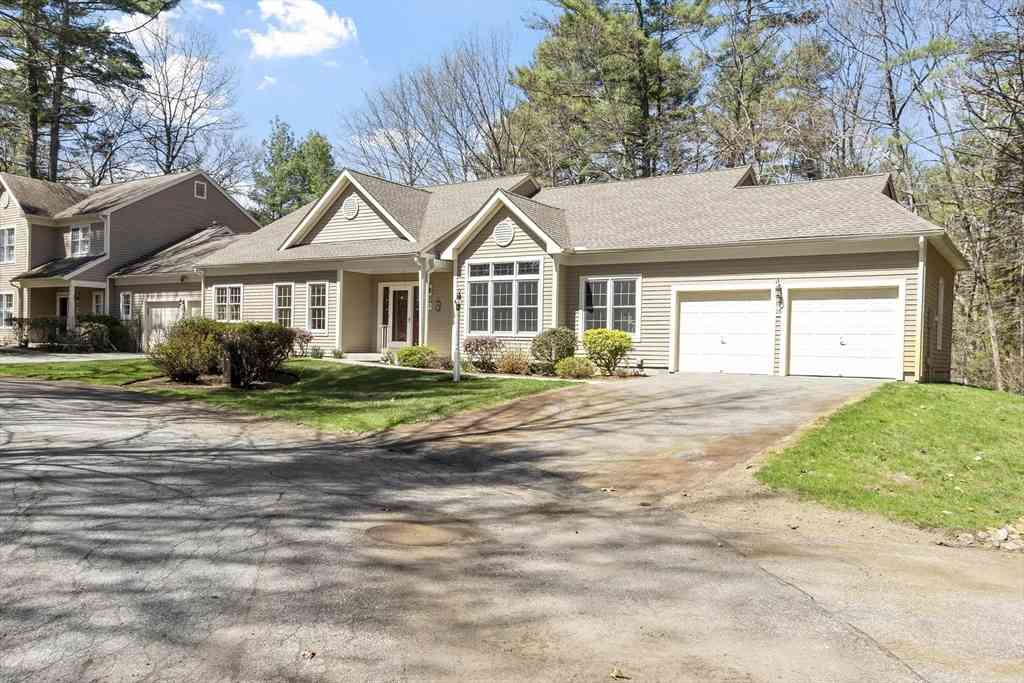 Condo For Sale - 15 Pheasant Ln #15<br/> Bedford, MA 01730