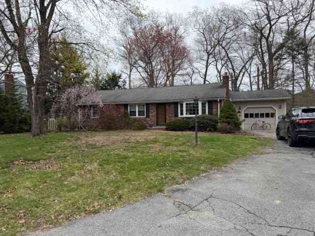 Homes For Sale - 21 Pridemark Lane<br/> Attleboro, MA 02703