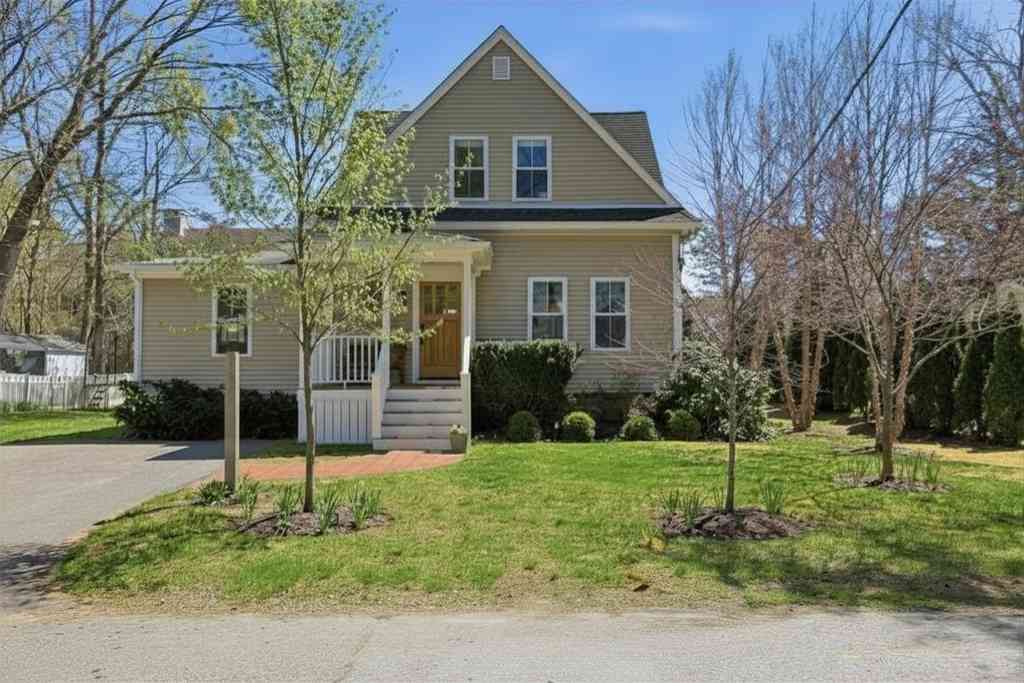 Homes For Sale - 69 Potter St<br/> Concord, MA 01742