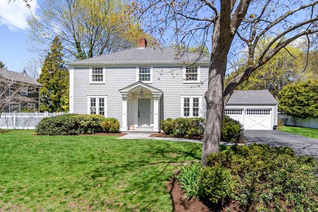 Homes For Sale - 31 Shirley Road<br/> Wellesley, MA 02482