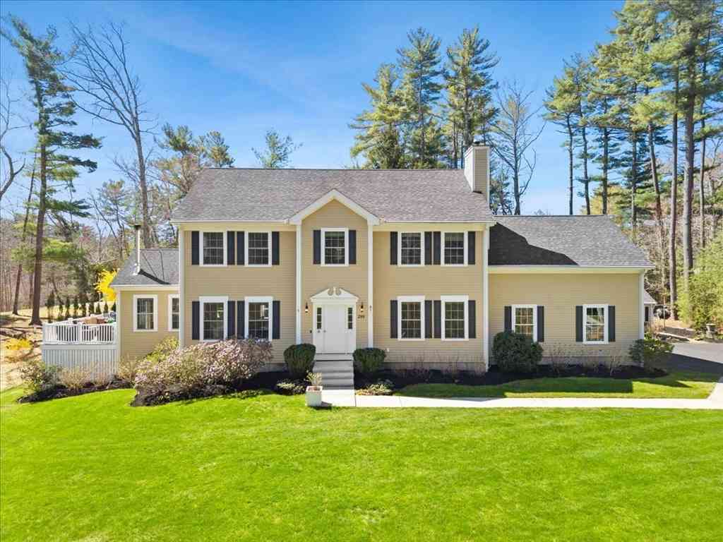 Homes For Sale - 289 Congress Street<br/> Duxbury, MA 02332