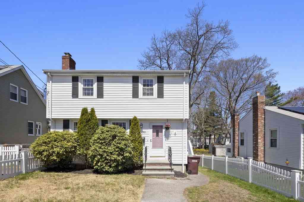 Homes For Sale - 148 Tower St<br/> Dedham, MA 02026