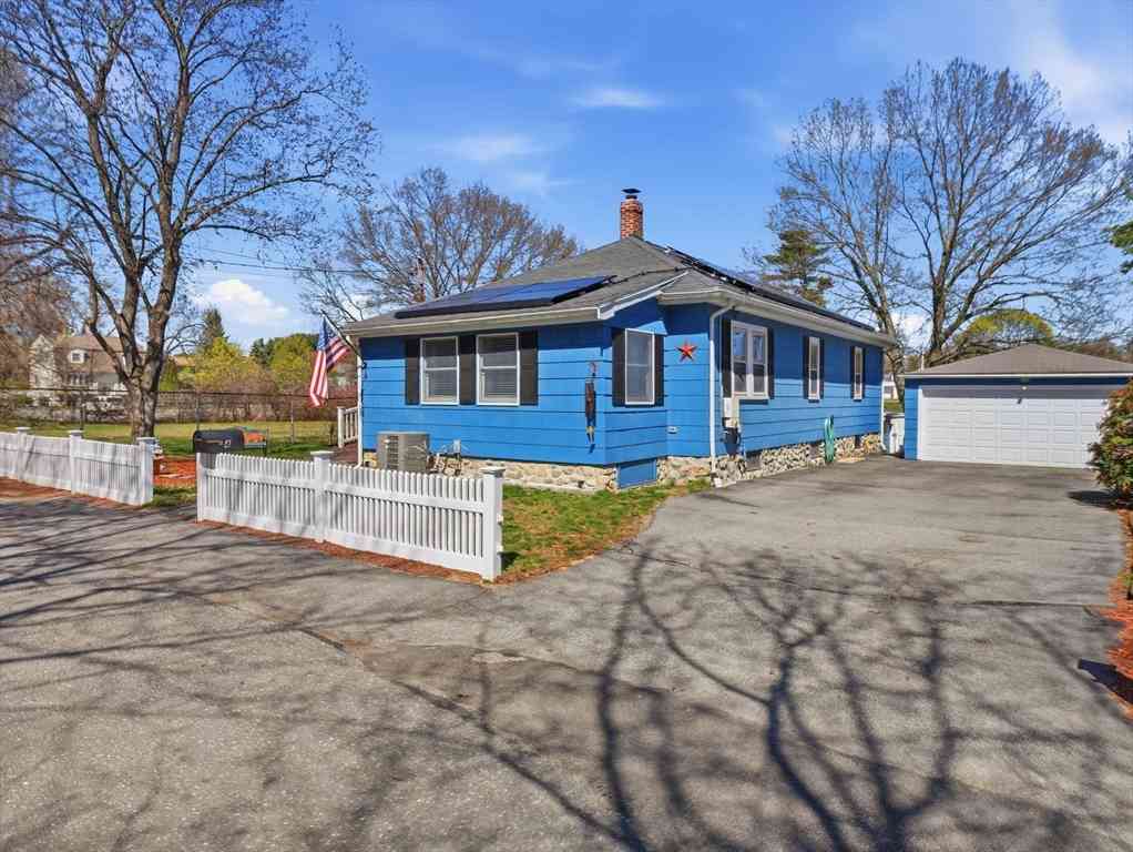 Homes For Sale - 4 A St<br/> Middlesex County, Billerica, MA 01821