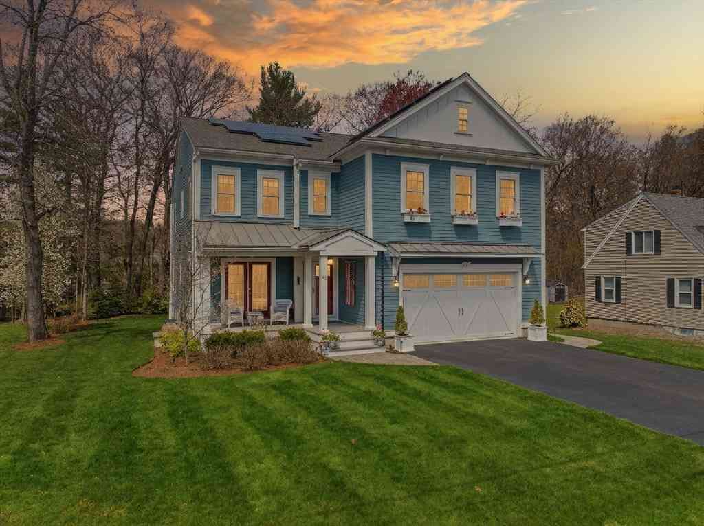 Homes For Sale - 72 Hancock St<br/> Middlesex County, Bedford, MA 01730