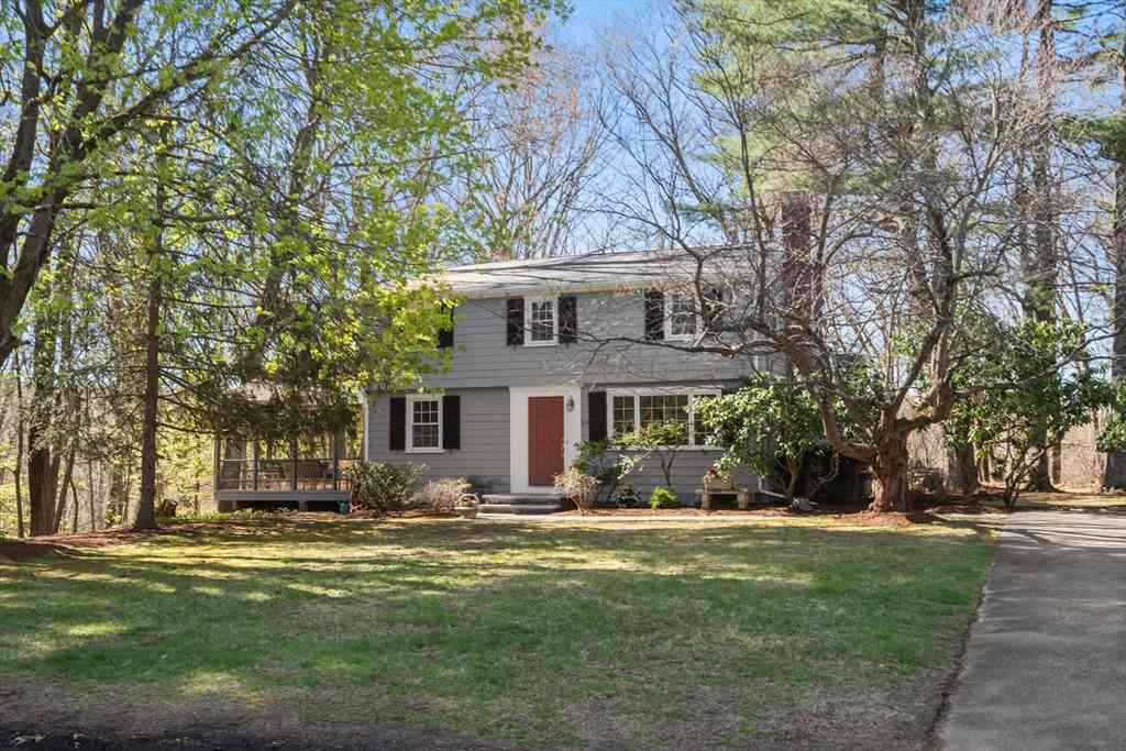Homes For Sale - 29 Kay St.<br/> Middlesex County, Sudbury, MA 01776