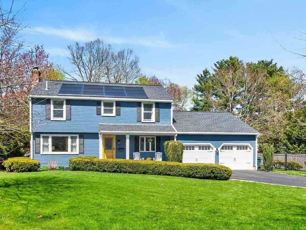 Homes For Sale - 30 Winslow St<br/> Concord, MA 01742