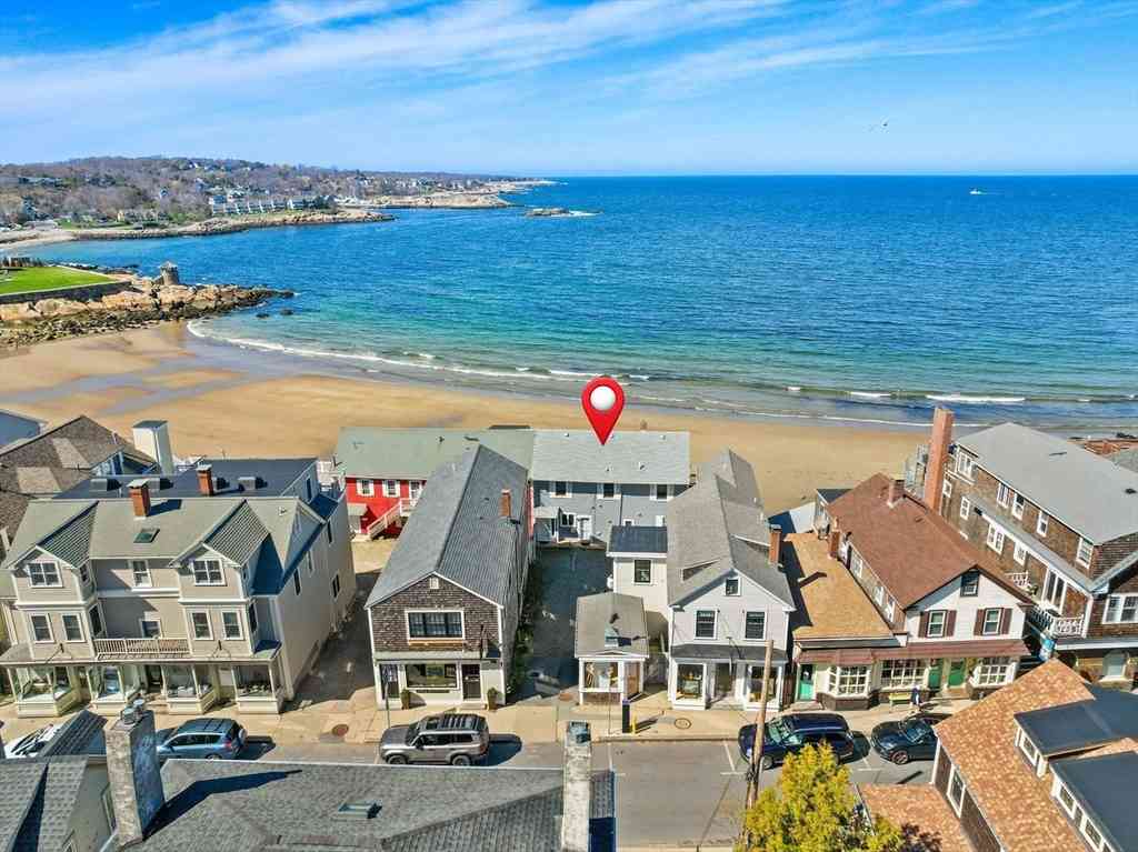 Condo For Sale - 63-R Main St #2<br/> Rockport, MA 01966