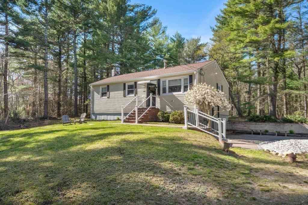 Homes For Sale - 286 North Street<br/> Duxbury, MA 02332