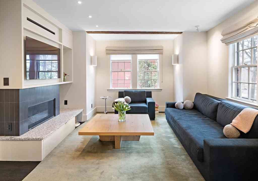 Homes For Rent - 25 Harvard Sq<br/> Boston, MA 02129