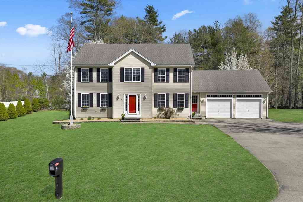 Homes For Sale - 93 Haggerty Rd<br/> Worcester County, Charlton, MA 01507