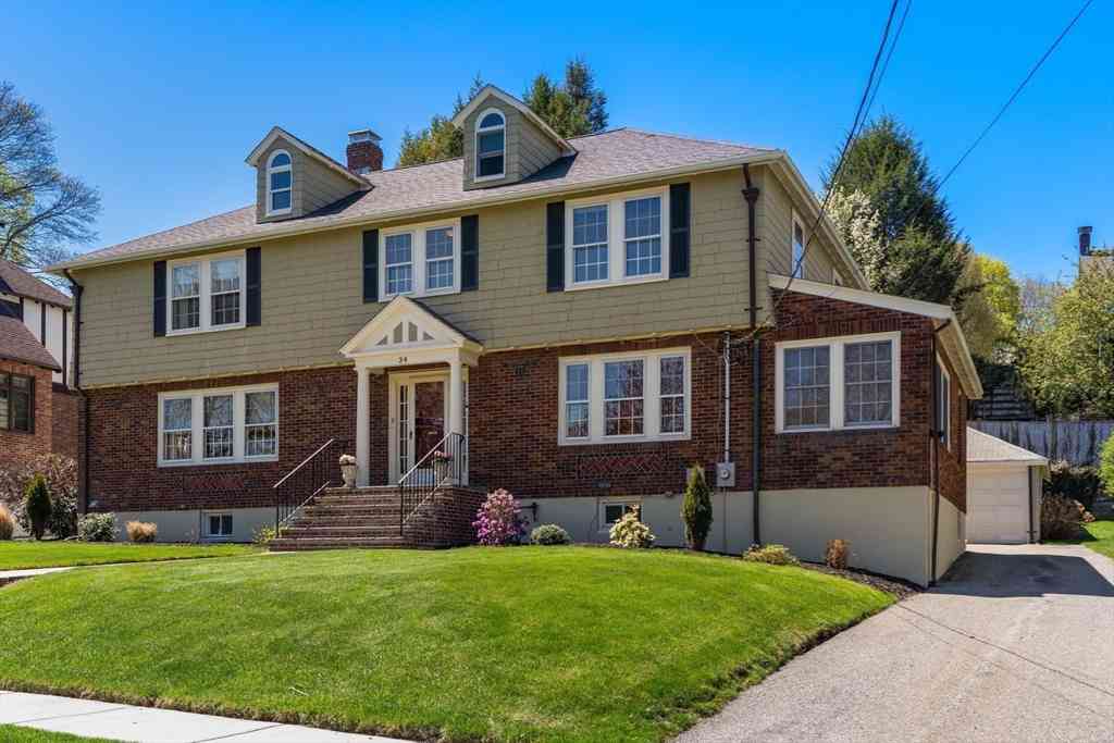 Homes For Sale - 34 Lincoln Street<br/> Belmont, MA 02478