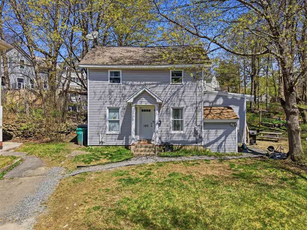 Homes For Sale - 180 Ashburnham St<br/> Worcester County, Fitchburg, MA 01420