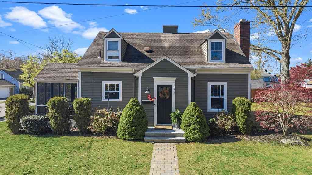 Homes For Sale - 377 Archer St<br/> Fall River, MA 02720