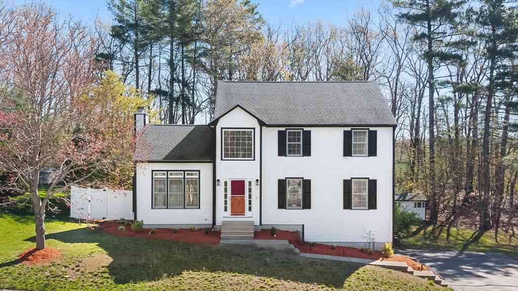 Homes For Sale - 12 Thistle Hill Drive<br/> Shrewsbury, MA 01545