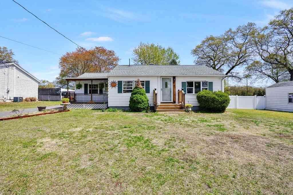 Homes For Sale - 57 Bourbeau St<br/> Chicopee, MA 01020
