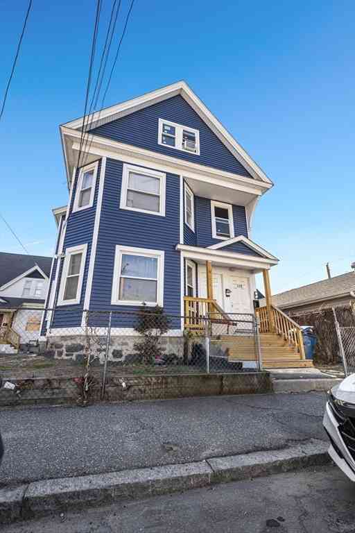Multifamily For Rent - 139-141 Foster St<br/> Lawrence, MA 01843