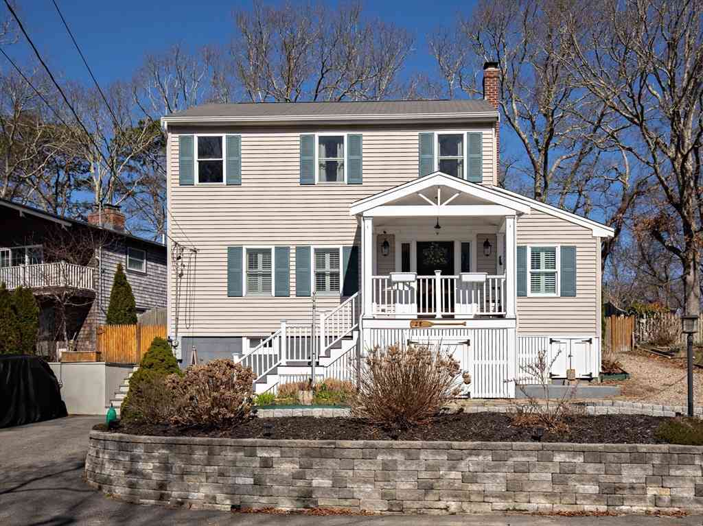 Homes For Sale - 28 Manomet Beach Blvd<br/> Plymouth, MA 02360