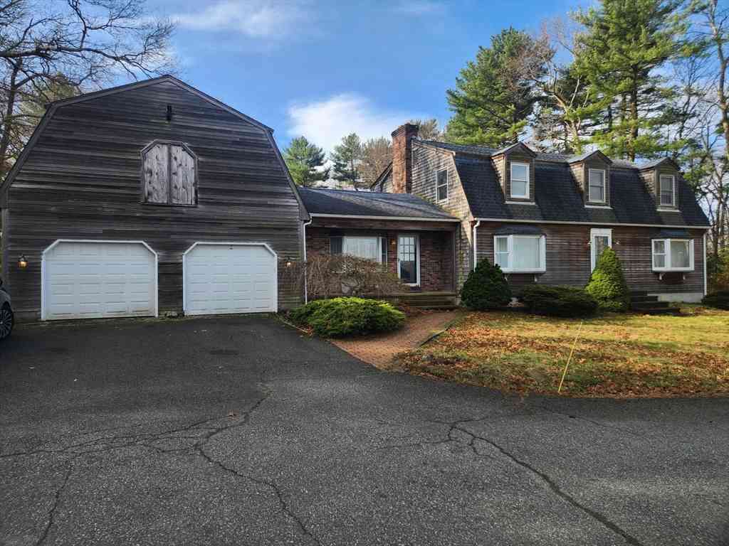 Homes For Sale - 700 Locust St<br/> Bristol County, Swansea, MA 02777