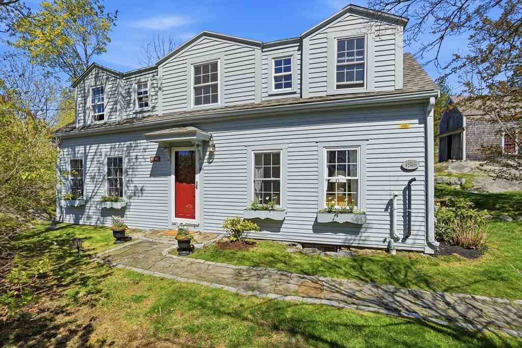 Homes For Sale - 303 Beechwood St<br/> Norfolk County, Cohasset, MA 02025