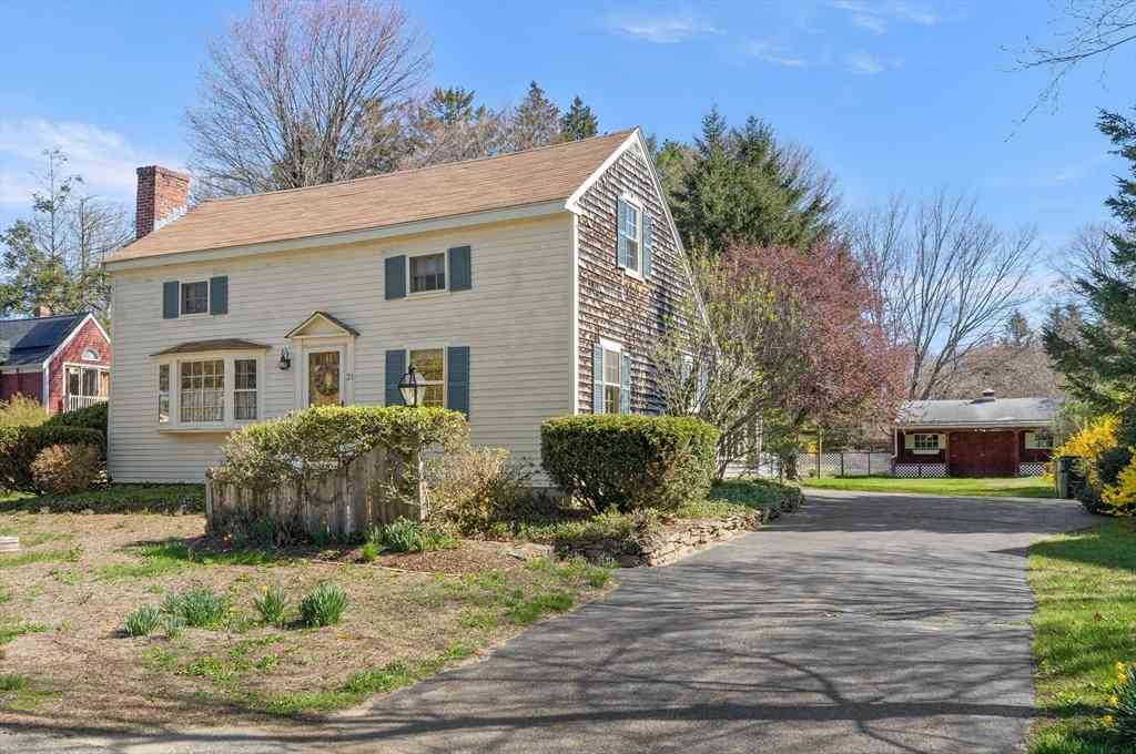 Homes For Sale - 21 Prospect Street<br/> West Newbury, MA 01985
