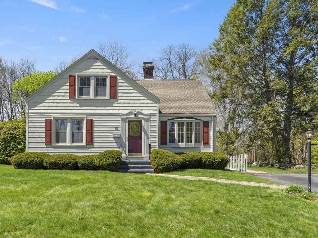 Homes For Sale - 33 Hapgood Rd<br/> Worcester, MA 01605