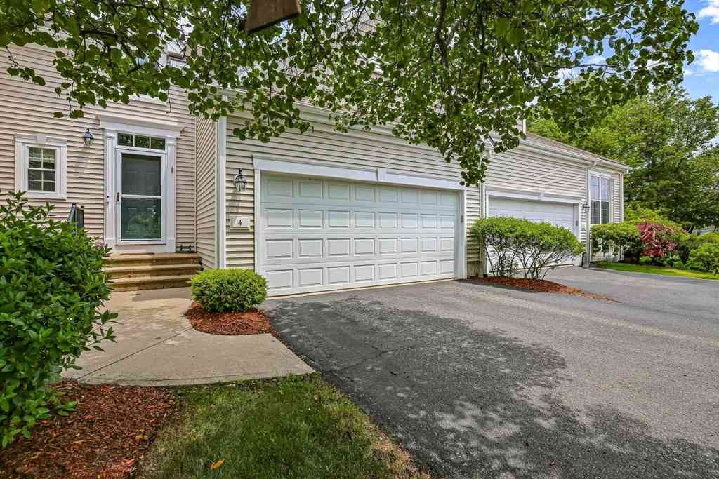 Condo For Sale - 4 Violet Drive #4<br/> Worcester County, Grafton, MA 01560