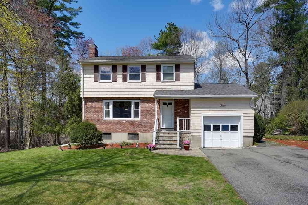Homes For Sale - 3 Marie Cir<br/> Middlesex County, Burlington, MA 01803