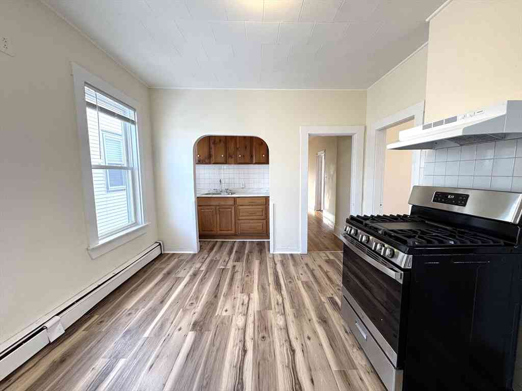 Apartment For Rent - 405 Ferry Street #3<br/> Everett, MA 02149
