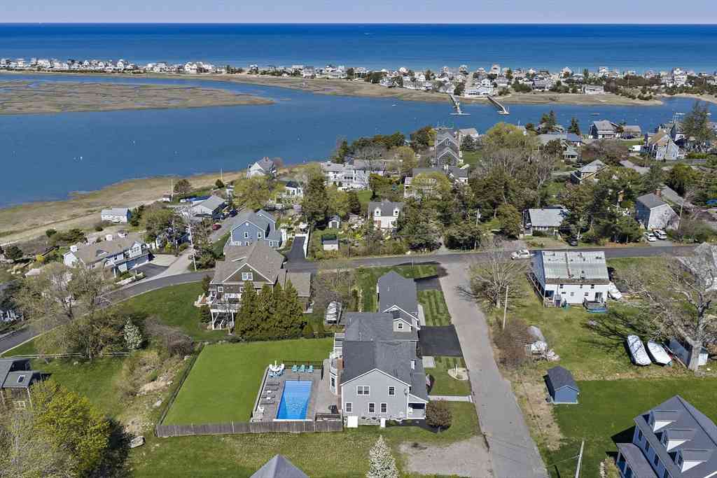 Homes For Sale - 19 Pauline Road<br/> Marshfield, MA 02050