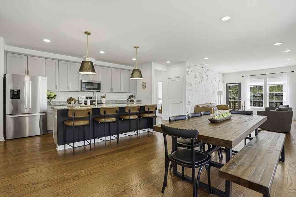 Condo For Sale - 8 Jackson Dr #8<br/> Upton, MA 01568