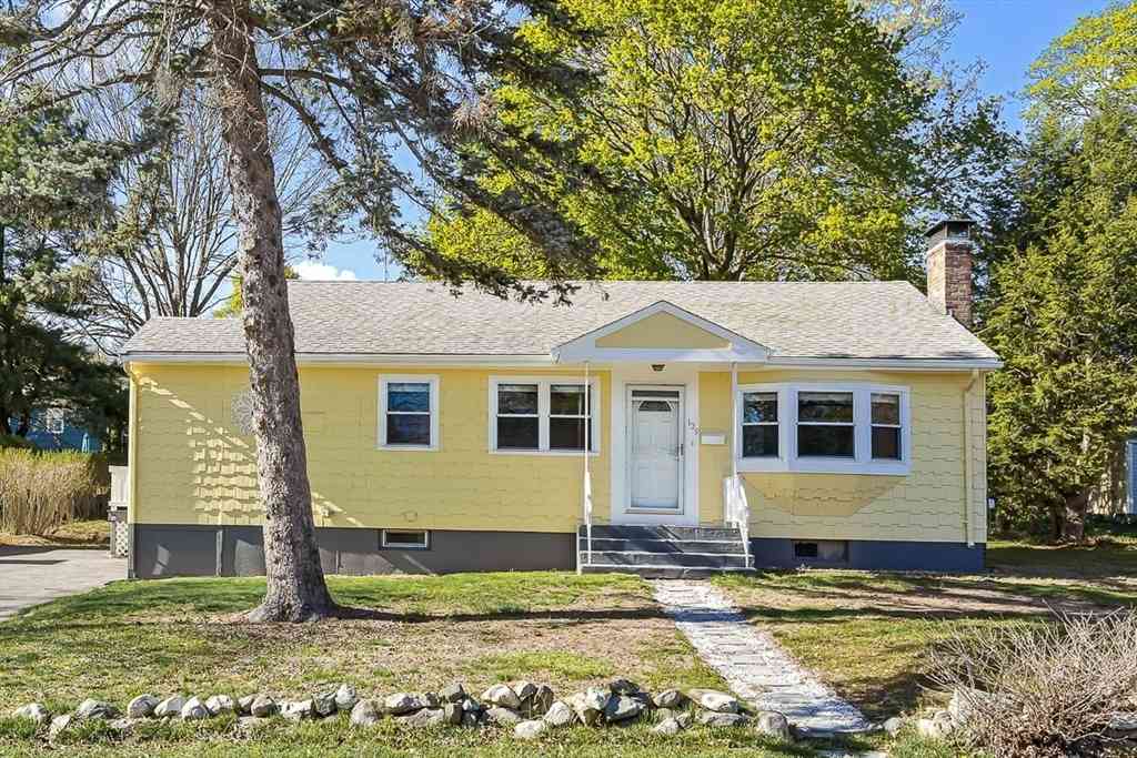 Homes For Sale - 139 Summer St<br/> Framingham, MA 01701