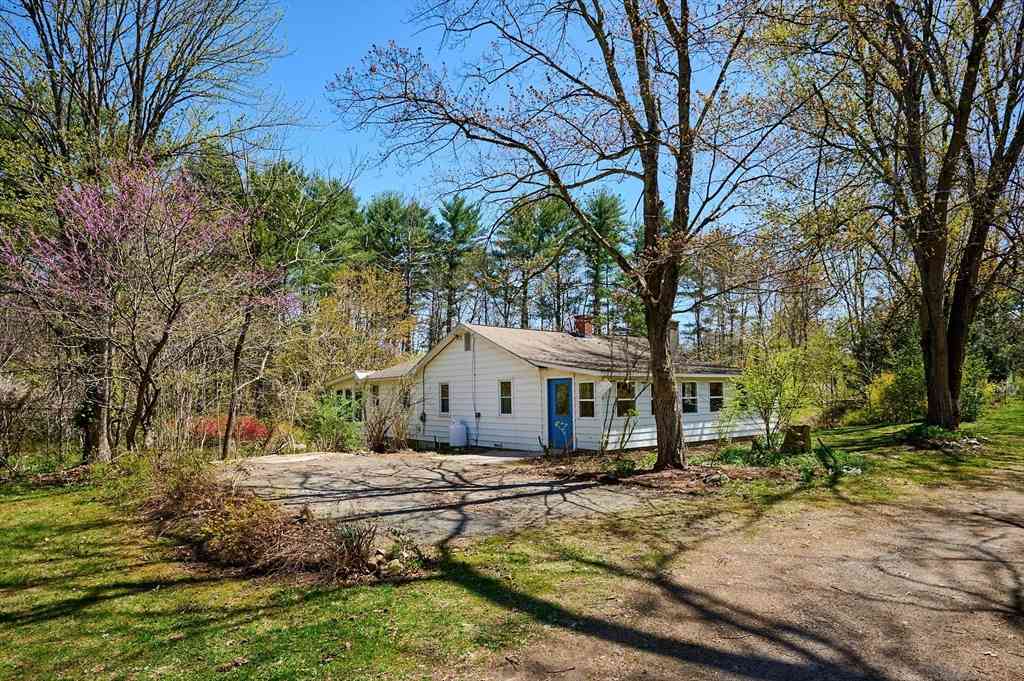 Homes For Sale - 7 Pine Valley Rd<br/> Northampton, MA 01062