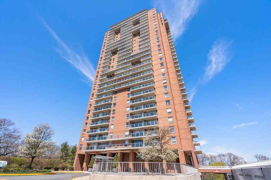 Homes For Sale - 111 Perkins Street #194<br/> Boston, MA 02130