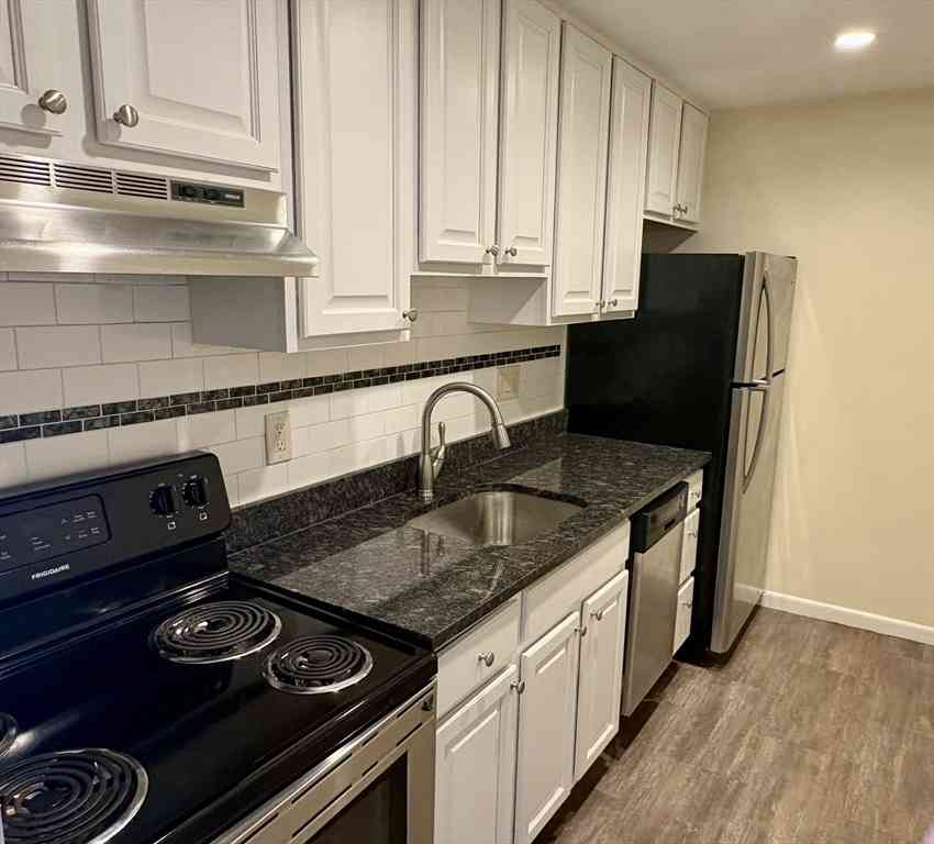 Condo For Sale - 10 Coffey St #14<br/> Boston, MA 02122