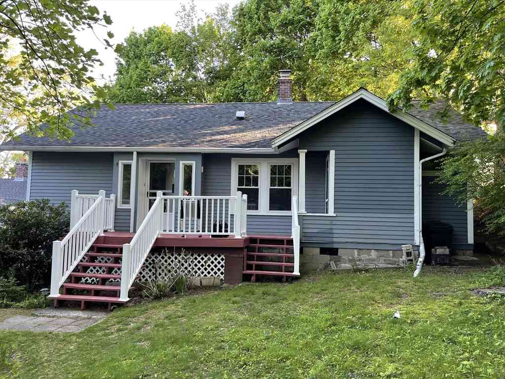 Homes For Sale - 35 Iowa St<br/> Worcester, MA 01602