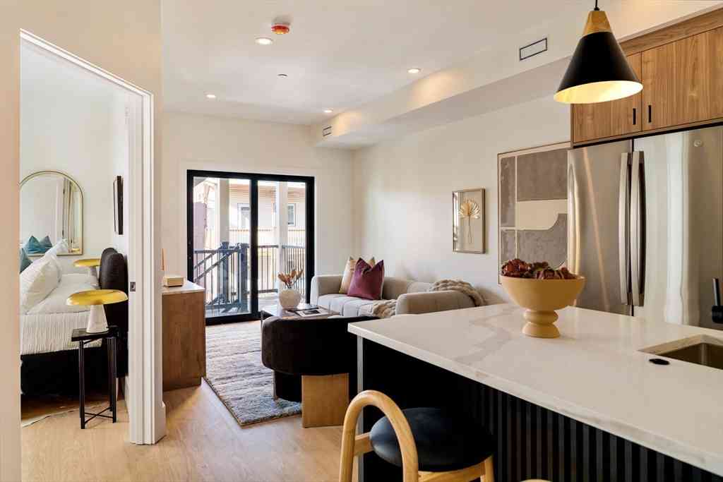 Condo For Sale - 246 Bremen St #1<br/> Boston, MA 02128