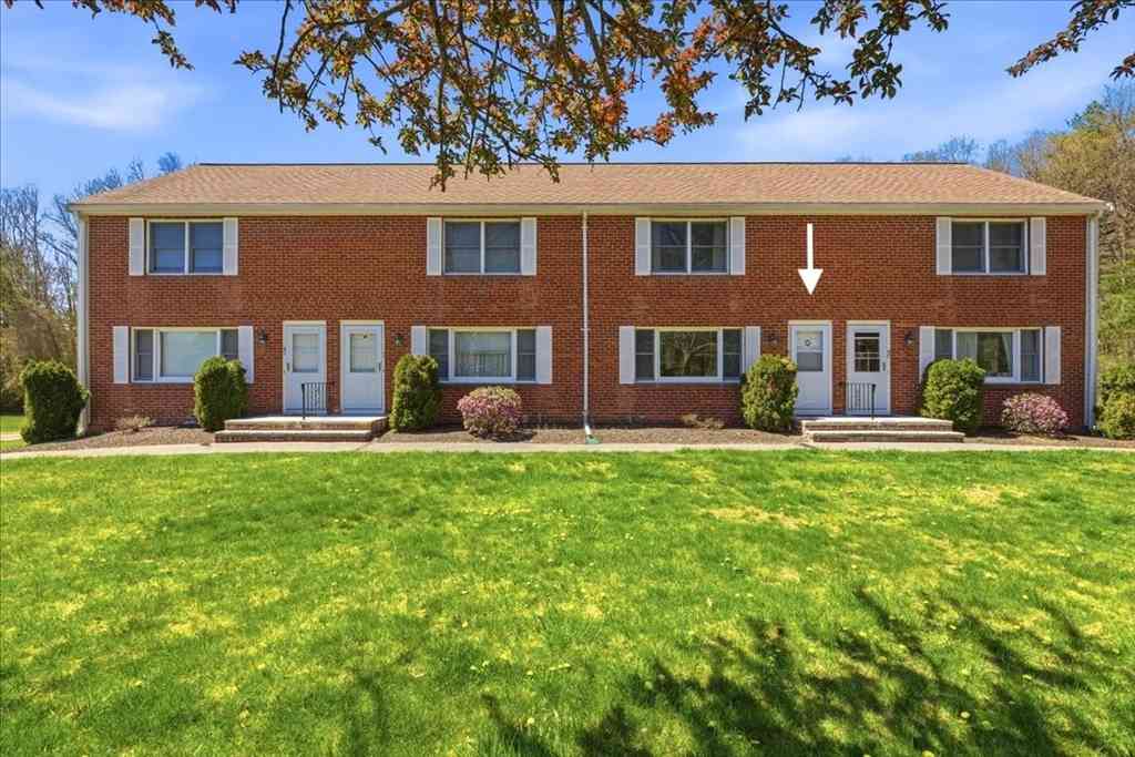 Condo For Sale - 46 Willow Ridge Dr #46<br/> Bridgewater, MA 02324