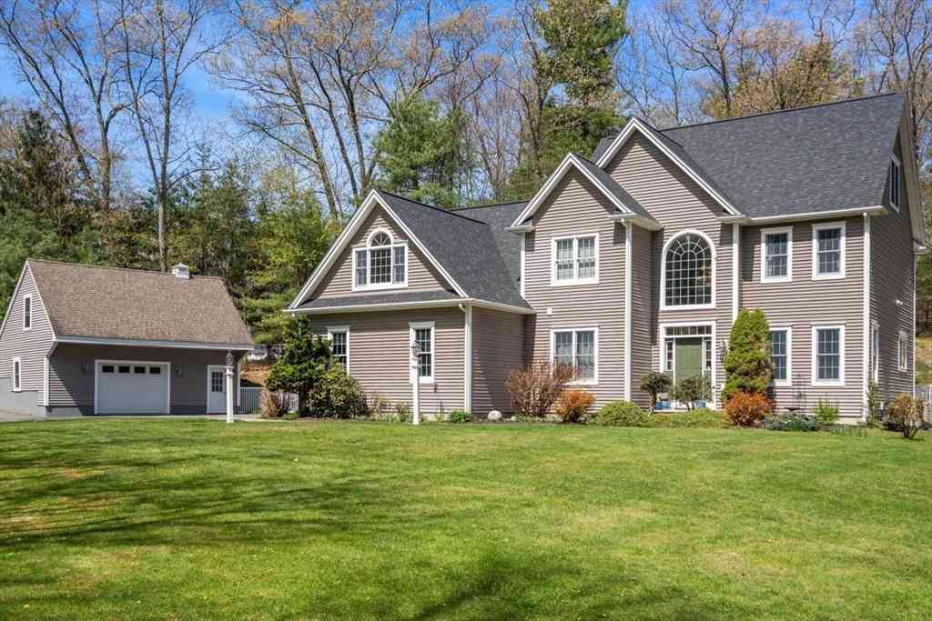 Homes For Sale - 66 Hutchinson Rd<br/> Sutton, MA 01590