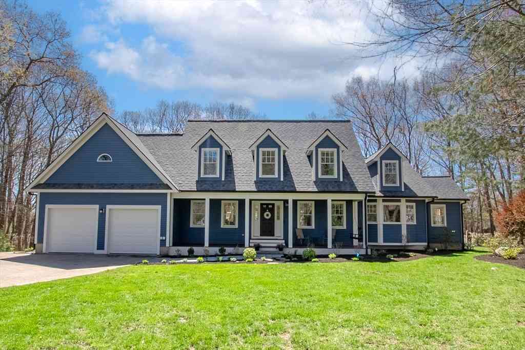 Homes For Sale - 38 Goodnow Ln<br/> Framingham, MA 01702