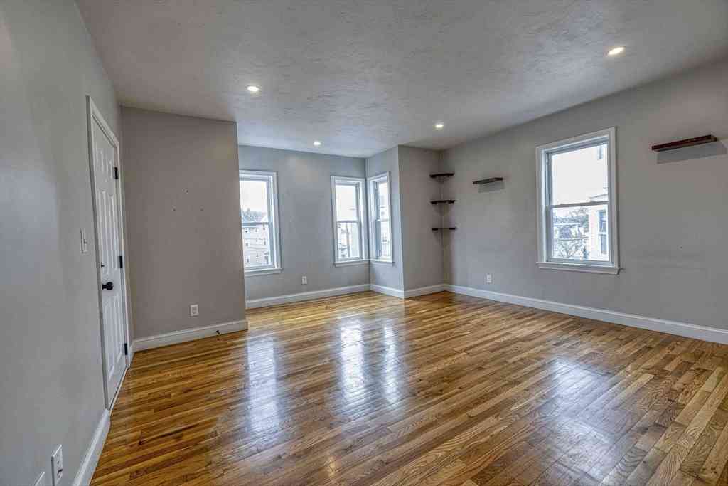 Apartment For Rent - 1221 South Main Street #2<br/> Fall River, MA 02724