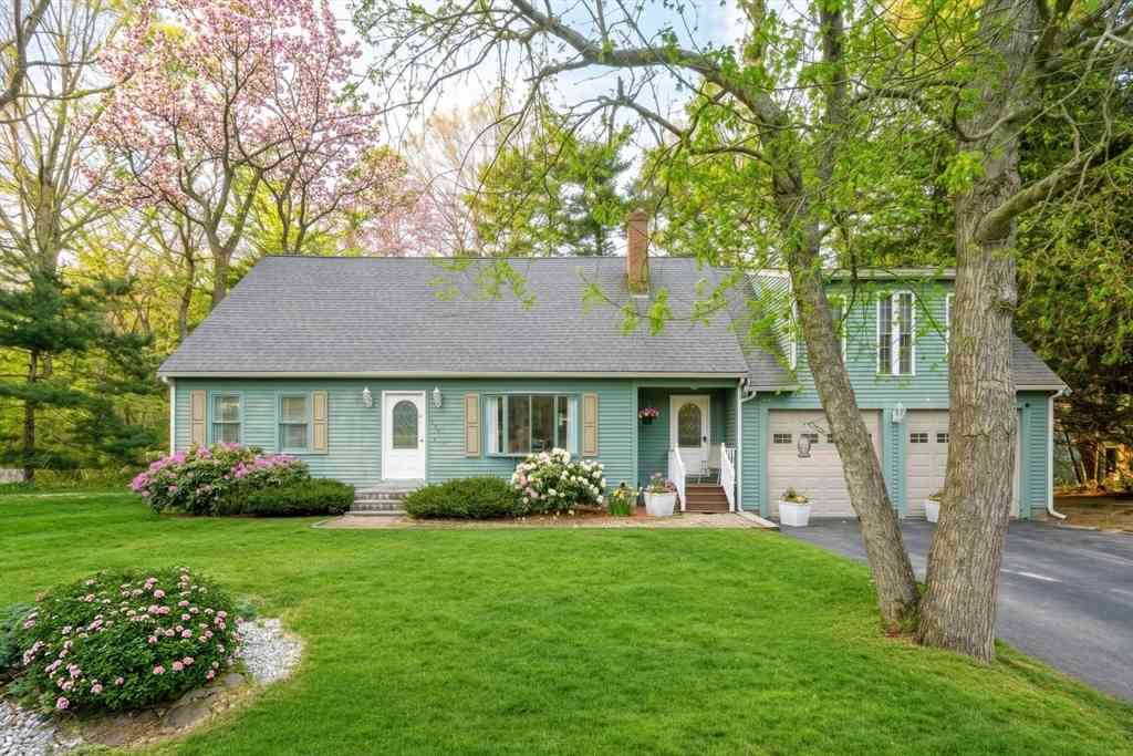 Homes For Sale - 260 Shag Bark Rd<br/> Taunton, MA 02780
