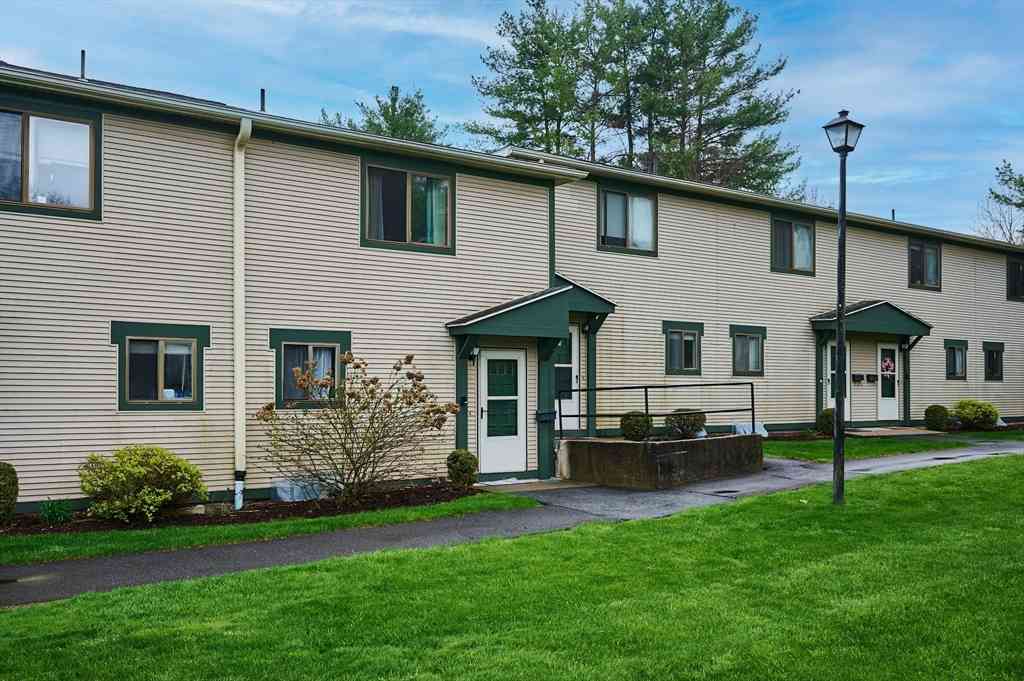 Condo For Sale - 170 E Hadley Rd #52<br/> Hampshire County, Amherst, MA 01002