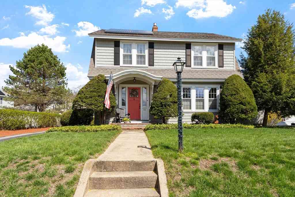 Homes For Sale - 248 Elm Street<br/> Worcester County, Gardner, MA 01440