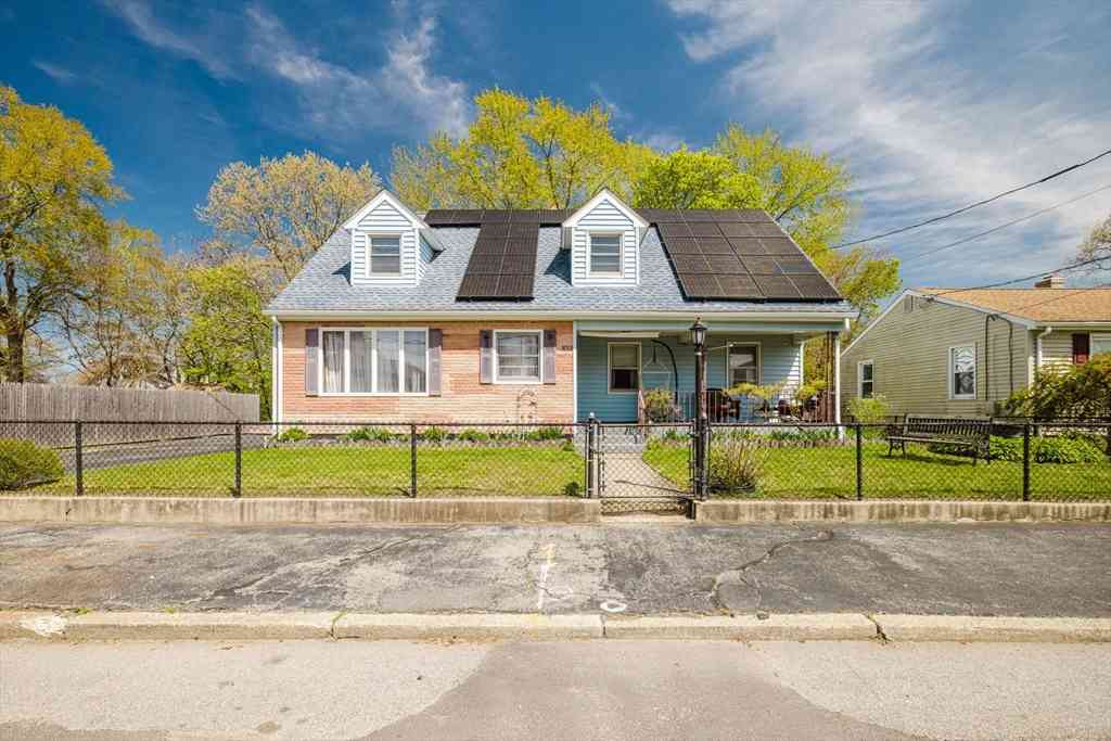 Homes For Sale - 103 Clews Street<br/> Pawtucket, RI 02861