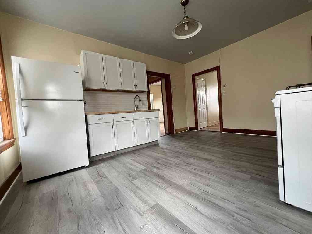 Condo For Rent - 177 Washington Street #3<br/> Worcester, MA 01610