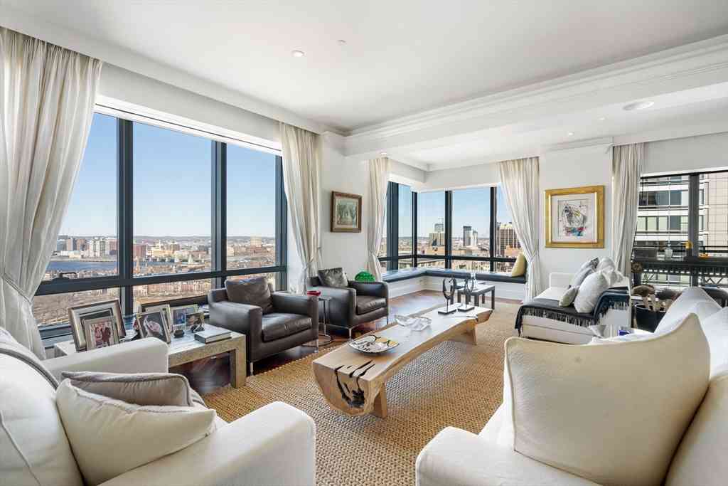 Condo For Sale - 2 Avery Street #30E<br/> Boston, MA 02111