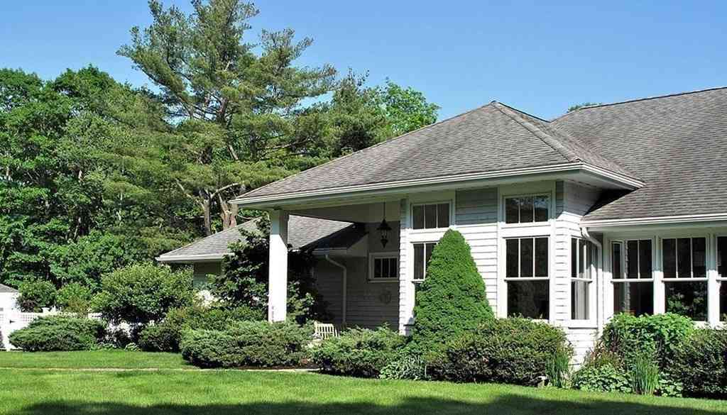 Homes For Rent - 980 Hale Street<br/> Beverly, MA 01915