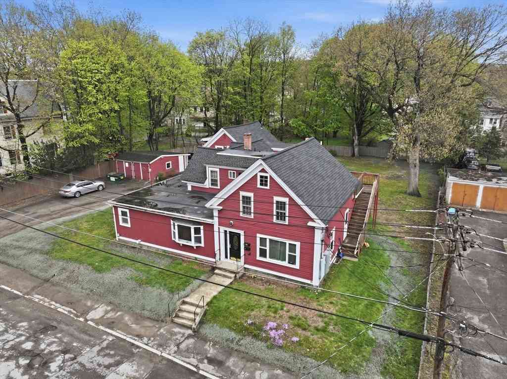 Homes For Sale - 44 Winter St<br/> Fitchburg, MA 01420