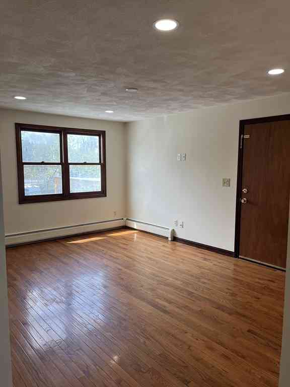 Apartment For Rent - 77 Star St #4<br/> Pawtucket, RI 02860